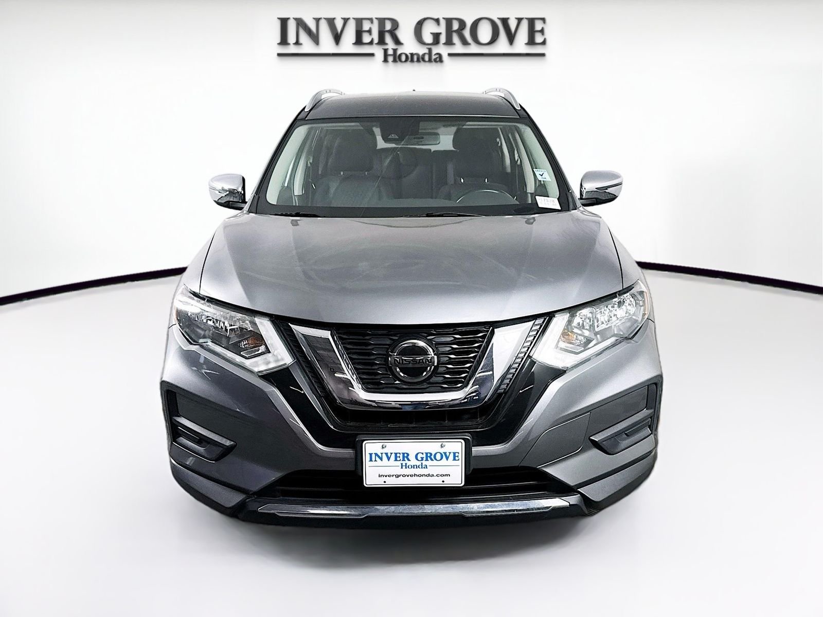Used 2019 Nissan Rogue SV with VIN JN8AT2MV2KW375213 for sale in Inver Grove Heights, Minnesota
