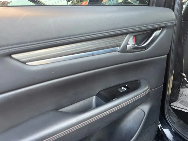 Used 2018 Black Mazda Grand Touring image 9
