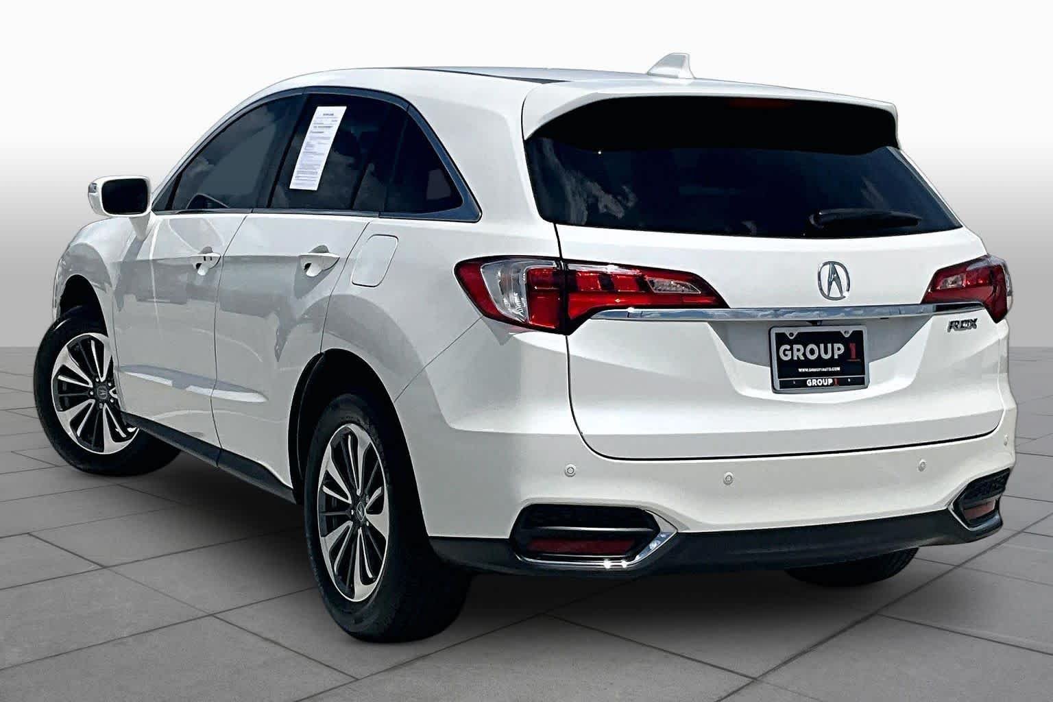 Used 2018 White Diamond Pearl Acura w/Advance Pkg image 11