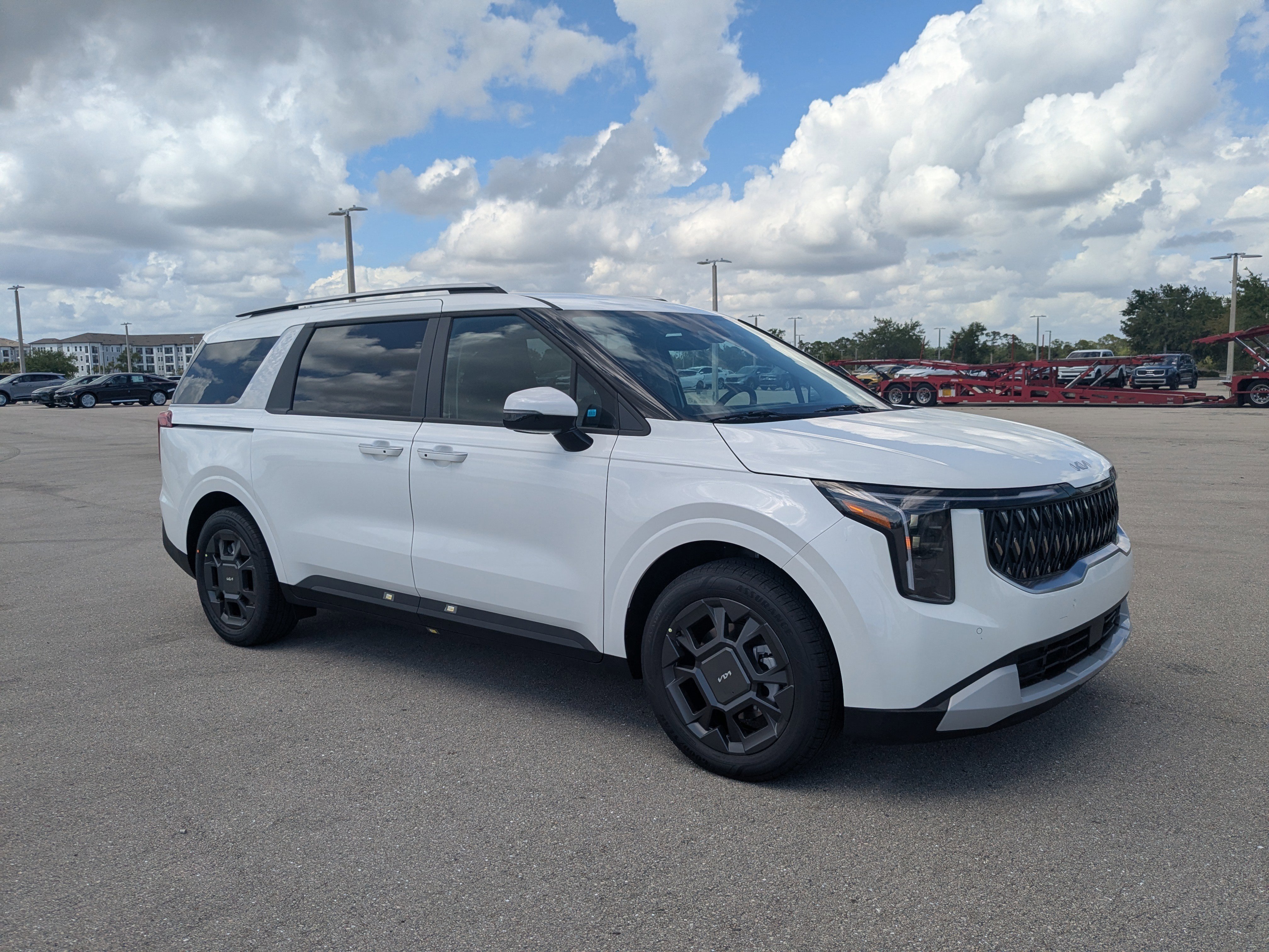 New 2026 Snow White Pearl Kia EX image 2