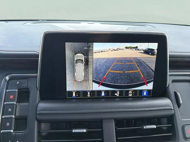 Used 2022 Summit White Chevrolet LT image 11