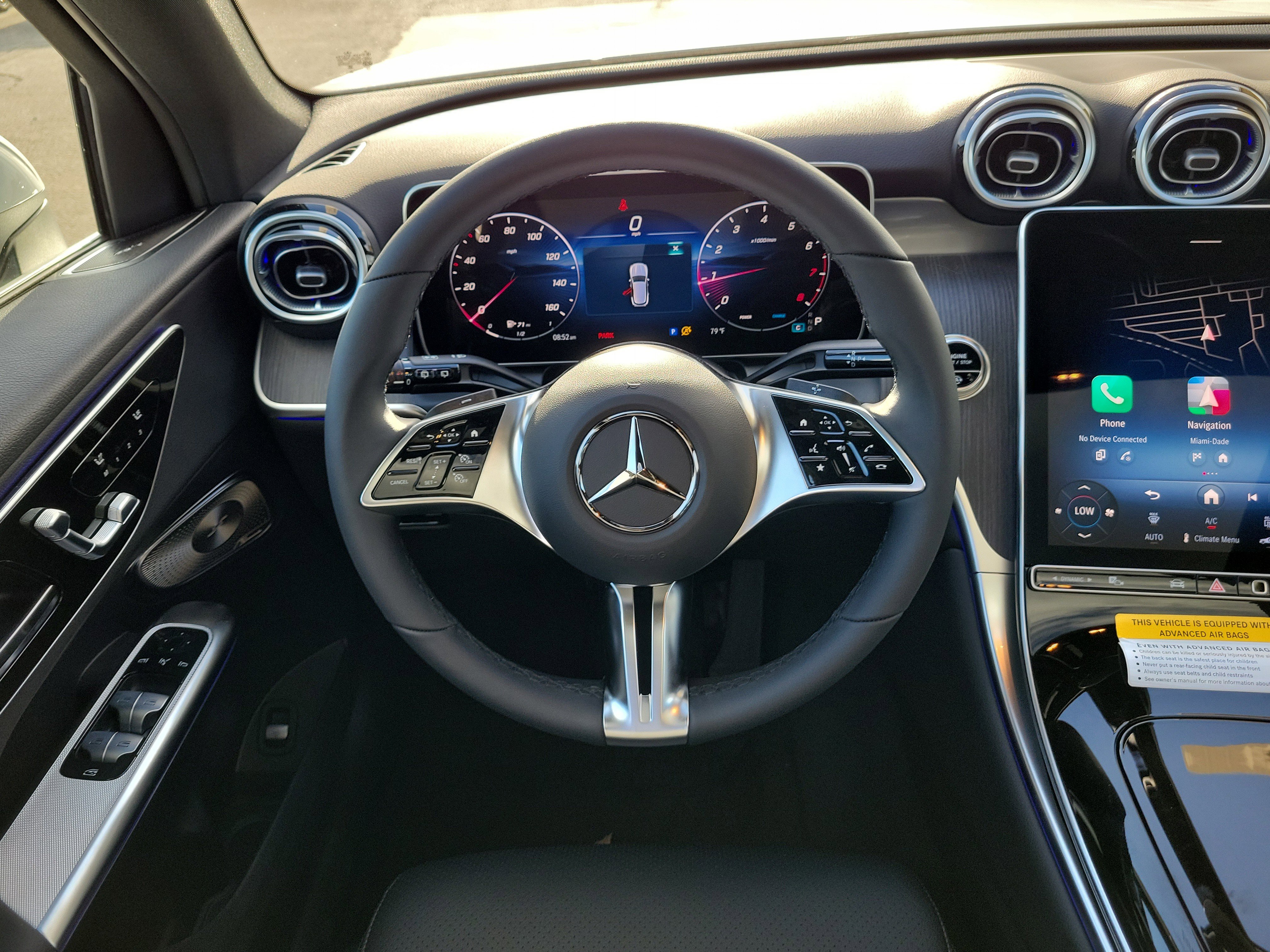 New 2026 Polar White Mercedes-Benz GLC 300 image 14