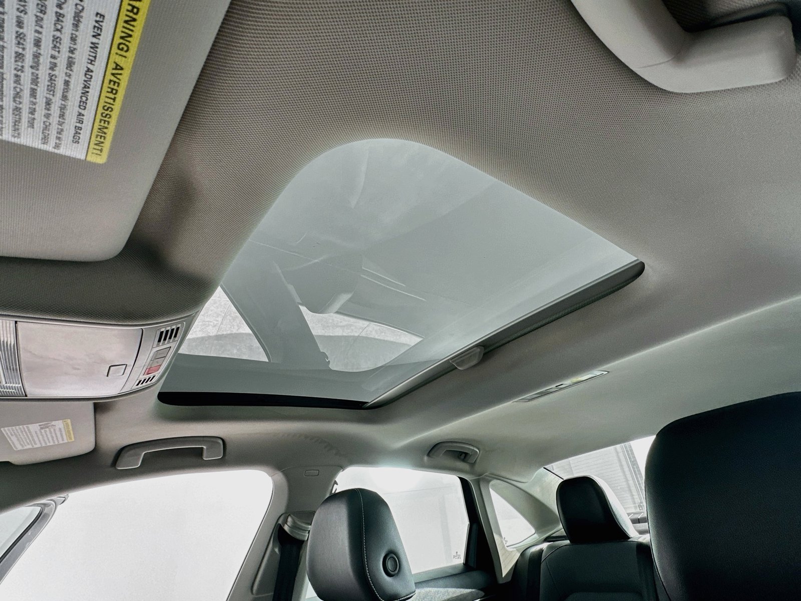 2025 Volkswagen Jetta SE - Photo 23