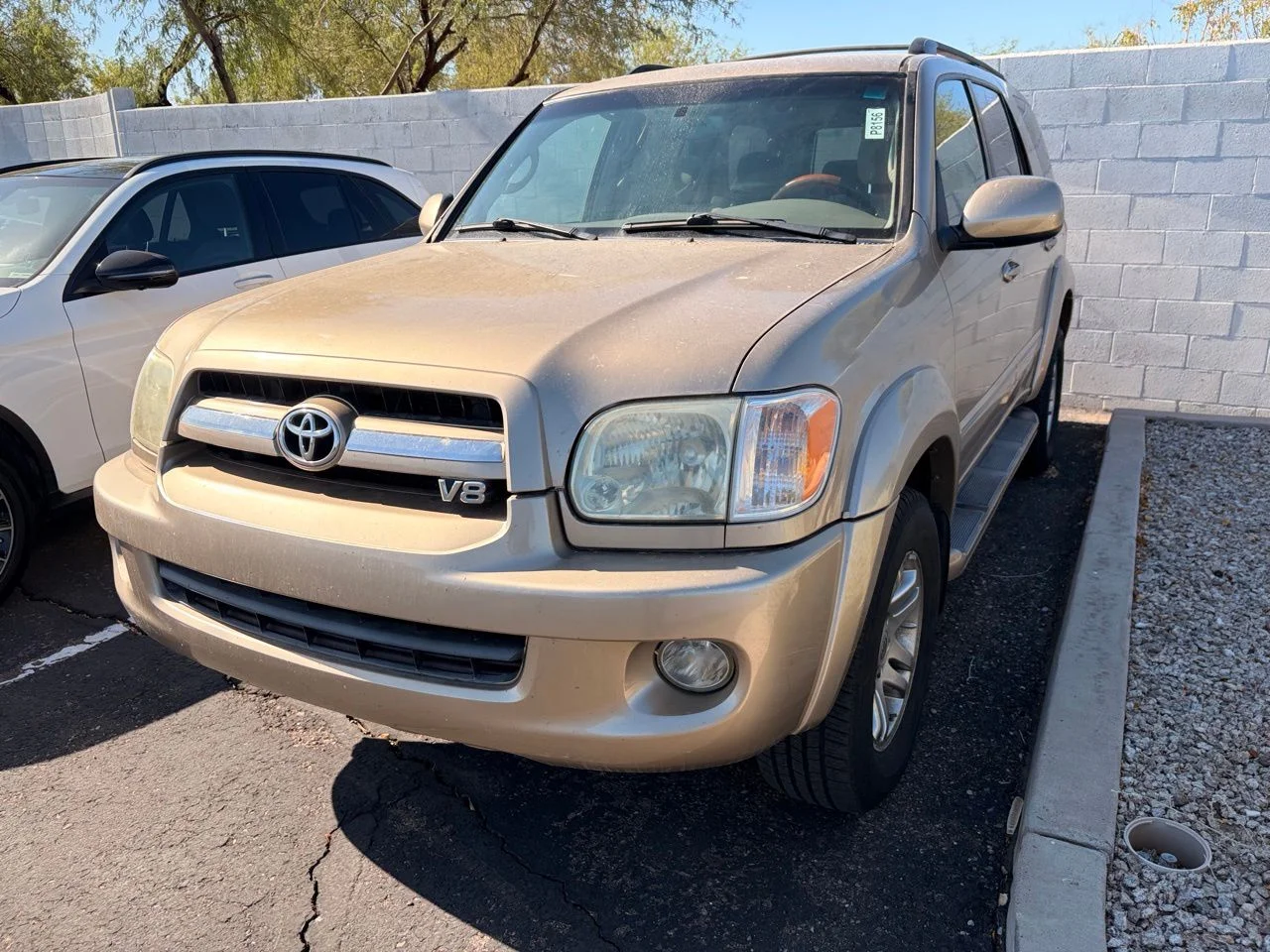 2005 Toyota Sequoia SR5 4x4's photo