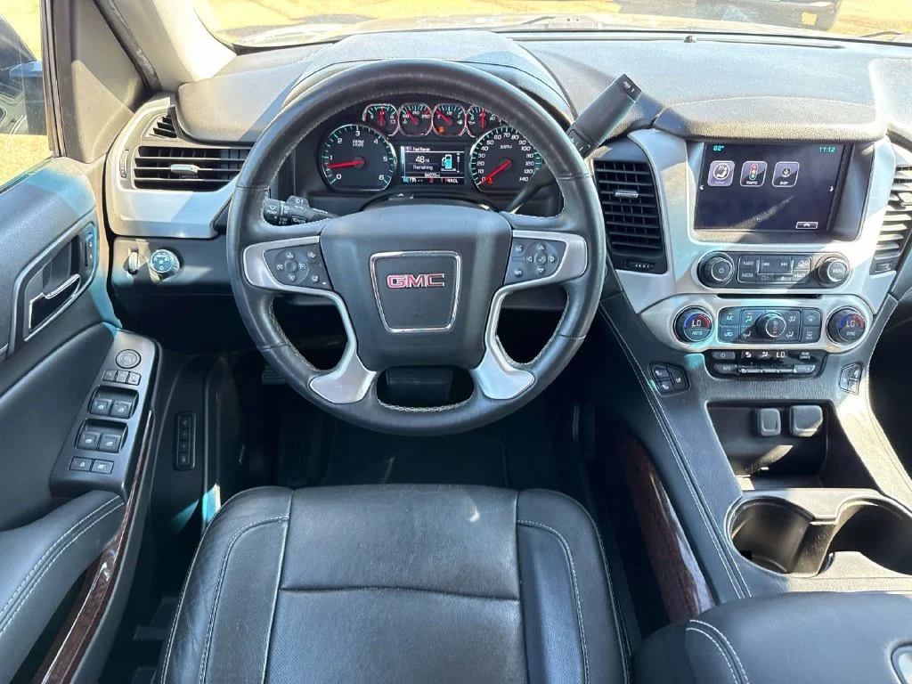 Used 2017 Black GMC SLT image 23
