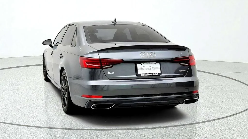Used 2019 Daytona Gray Pearl Effect Audi Premium Plus 45 TFSI quattro w/ Black Optic Plus Pkg & B&O Sound image 6