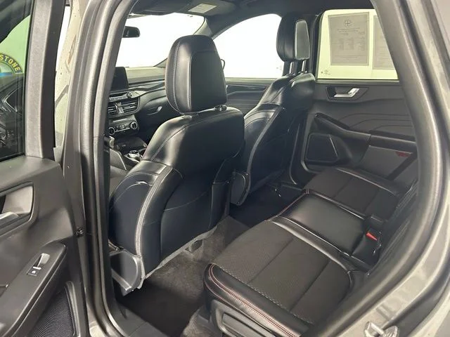 Used 2025 Gray Ford ST-Line image 14