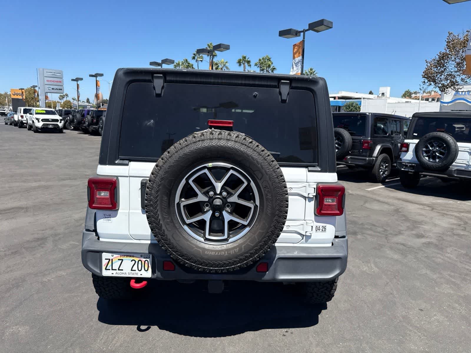 Used 2024 Bright White Clearcoat Jeep Rubicon image 16
