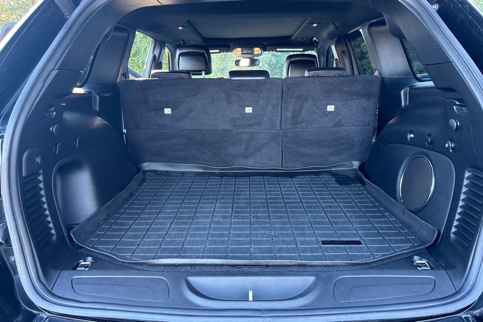 Used 2022 Black Jeep Limited image 18