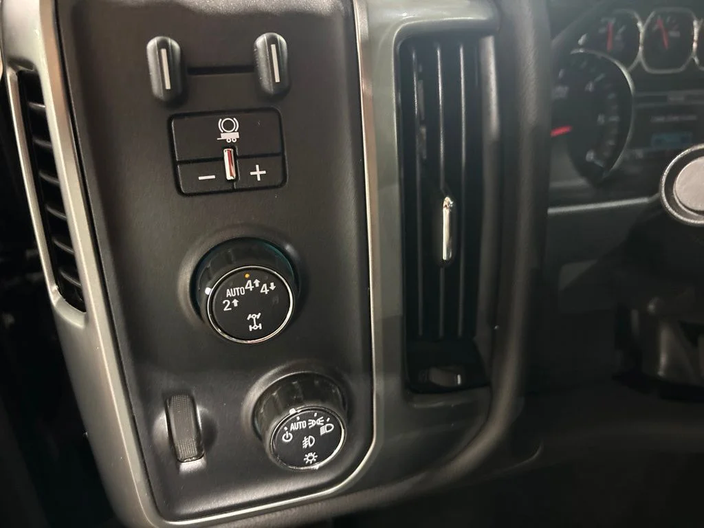 Used 2017 Black Chevrolet LT image 14