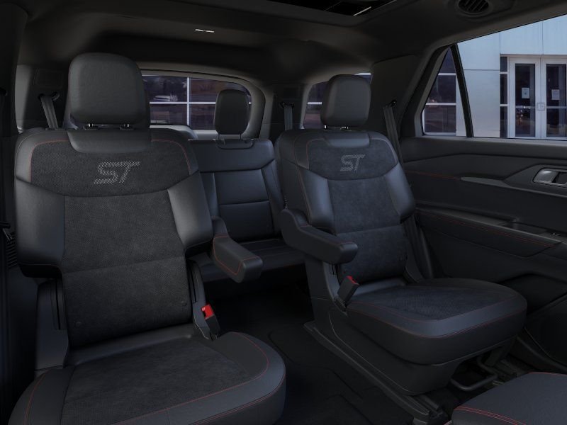 2026 Ford Explorer ST - Photo 11