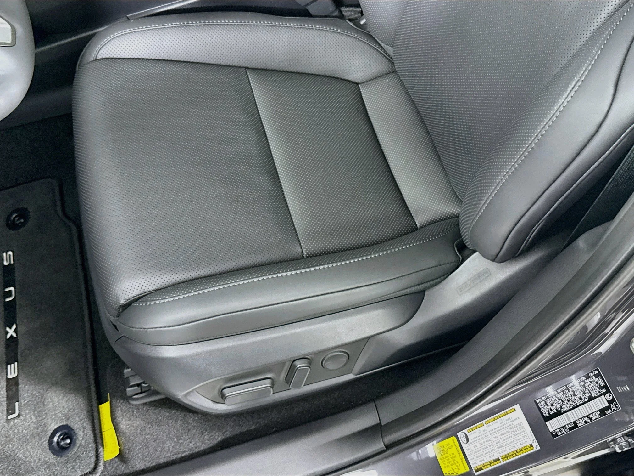New 2026 Cloudburst Gray Lexus ES 350h PREMIUM AWD image 20