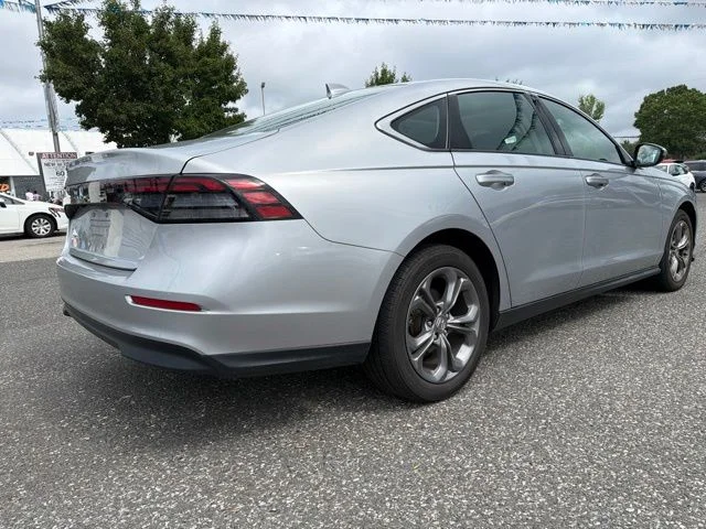 Used 2024 Solar Silver Metallic Honda EX image 5