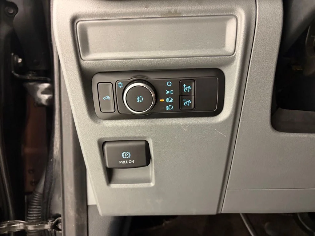 Used 2021 Black Ford XLT image 13