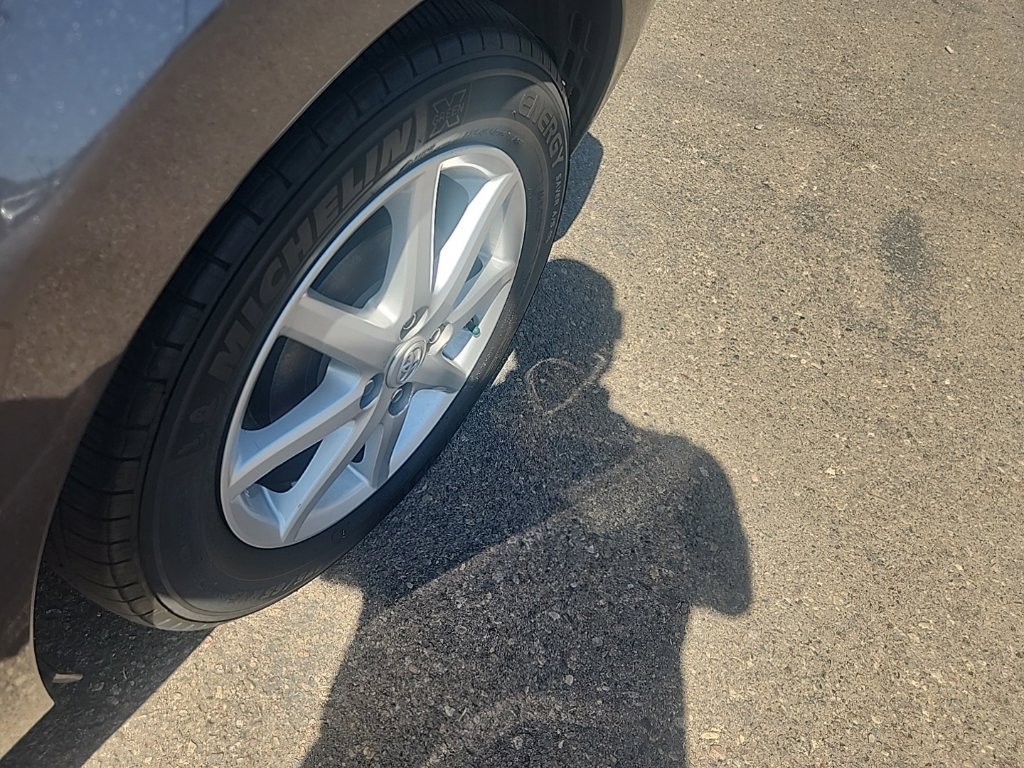 Used 2015 Gray Toyota Four image 8