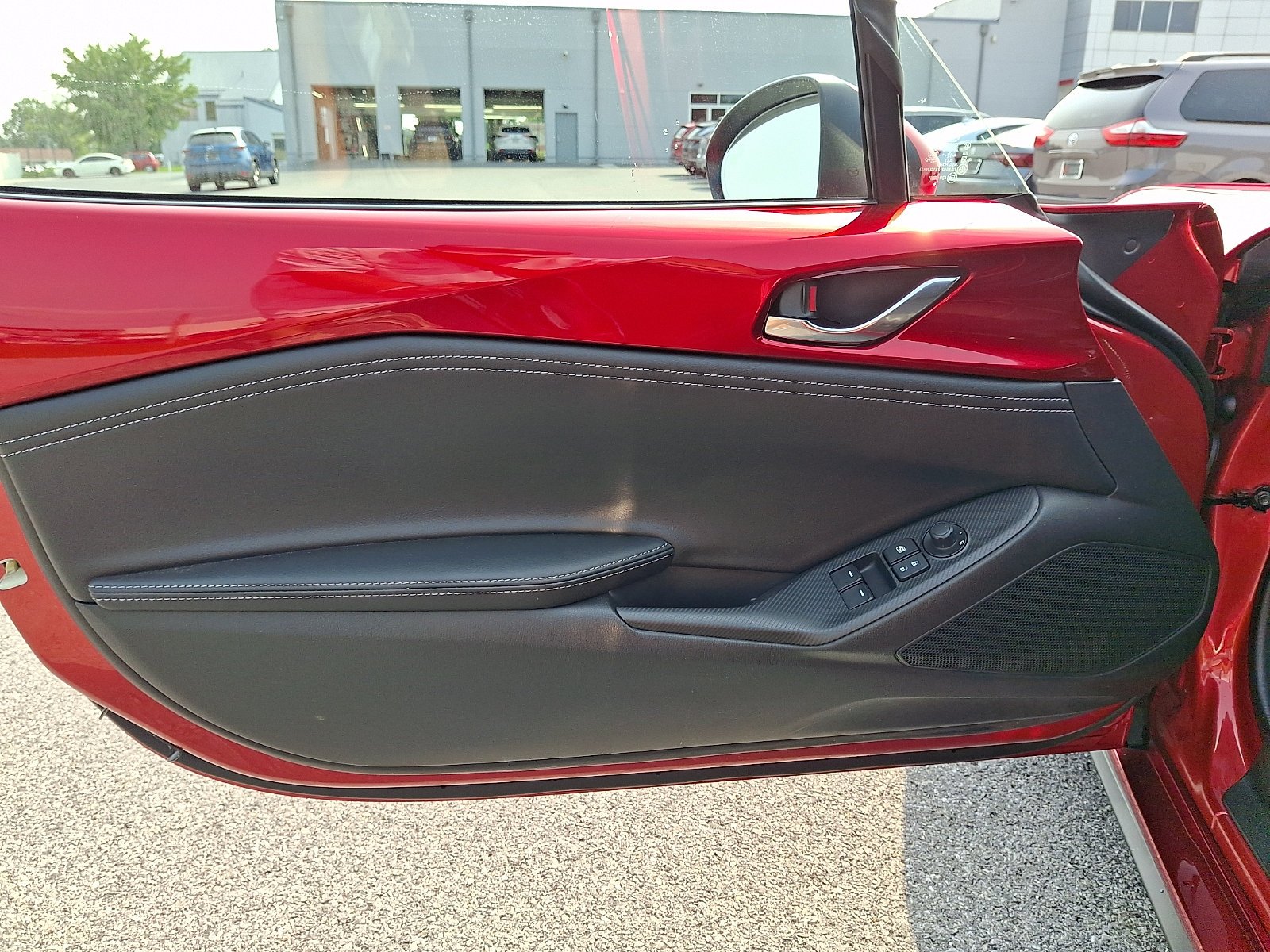 Used 2021 Soul Red Crystal Metallic Mazda Grand Touring image 16