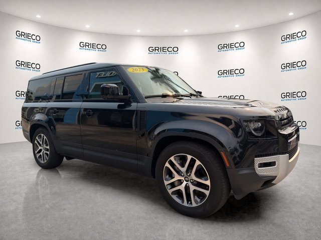 2023 Land Rover Defender 130 SE