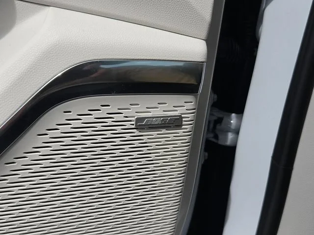 2026 GMC Acadia Denali - Photo 30