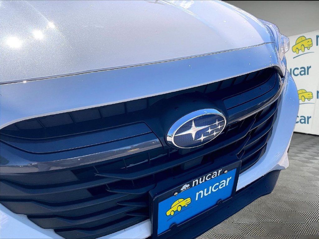 Used 2023 Crystal White Pearl Subaru Limited image 29