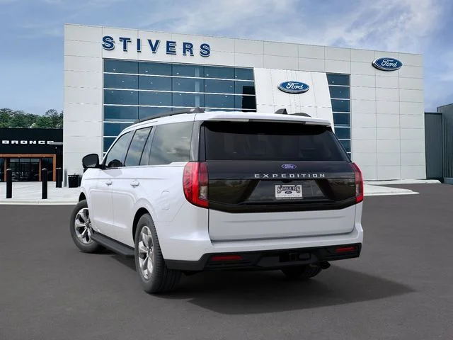 New 2027 Star White Metallic Tri-Coat Ford Active image 4