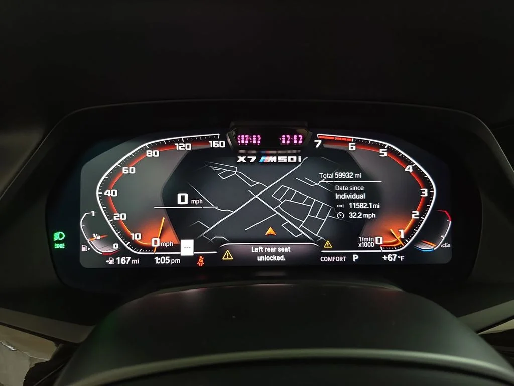 Used 2020 White BMW M50i image 22