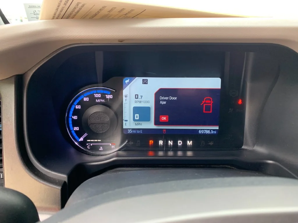 Used 2021 Red Ford Wildtrak image 29