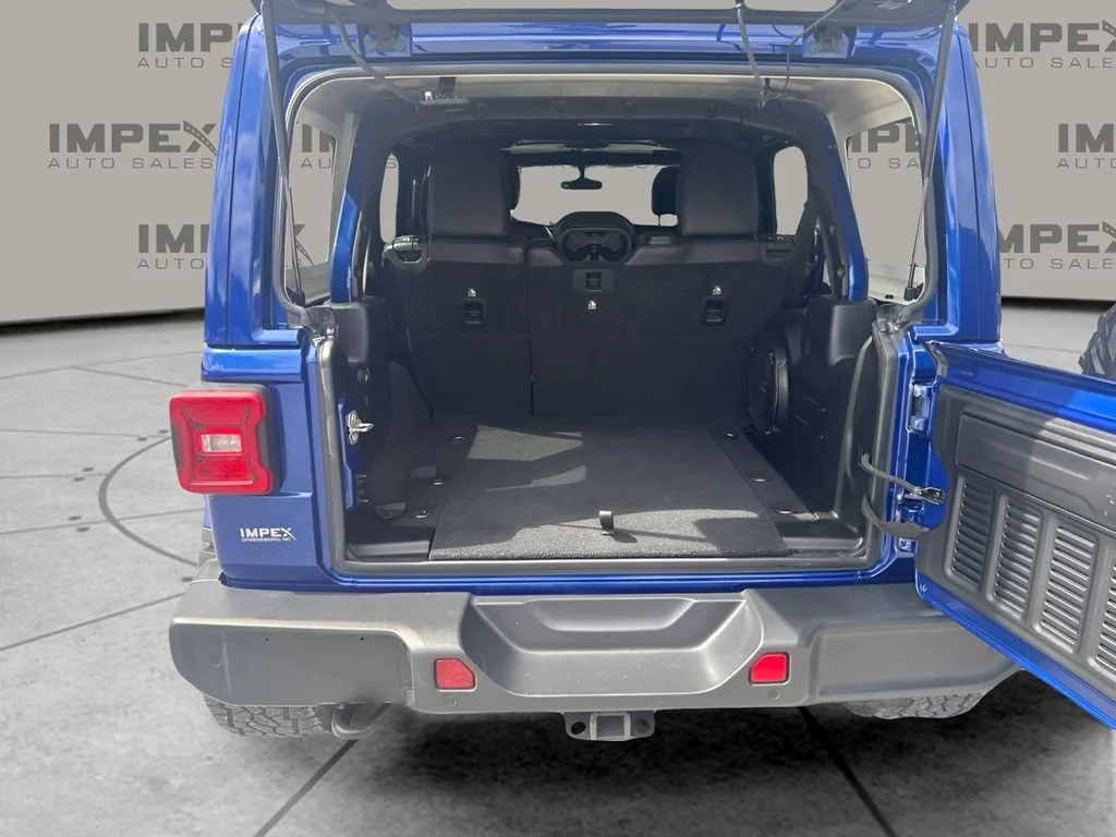Used 2018 Blue Jeep Unlimited Sahara image 22