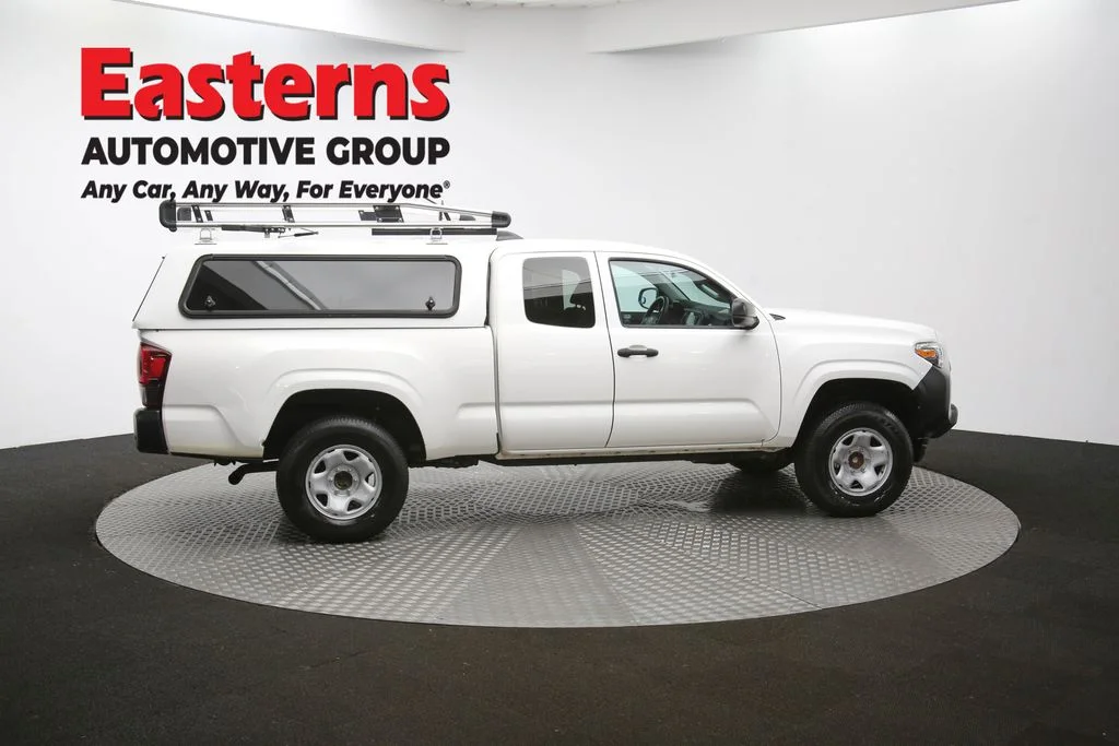 Used 2021 White Toyota SR image 40