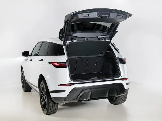 New 2026 Fuji White Land Rover S image 31