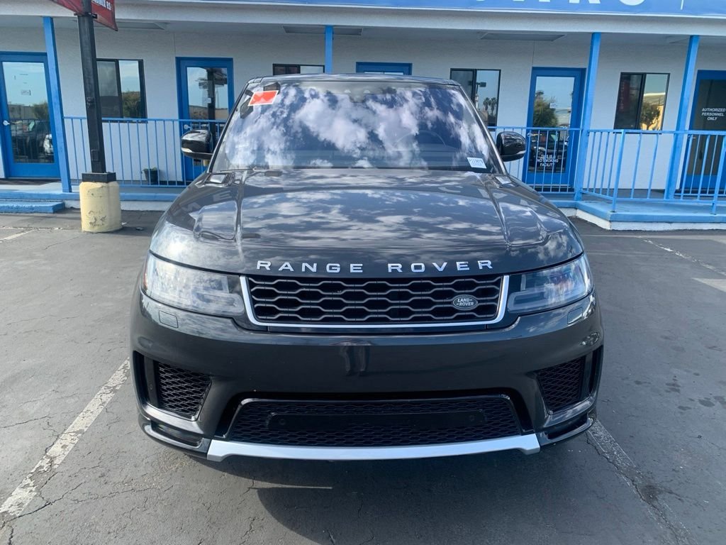 Used 2018 Gray Land Rover HSE image 3