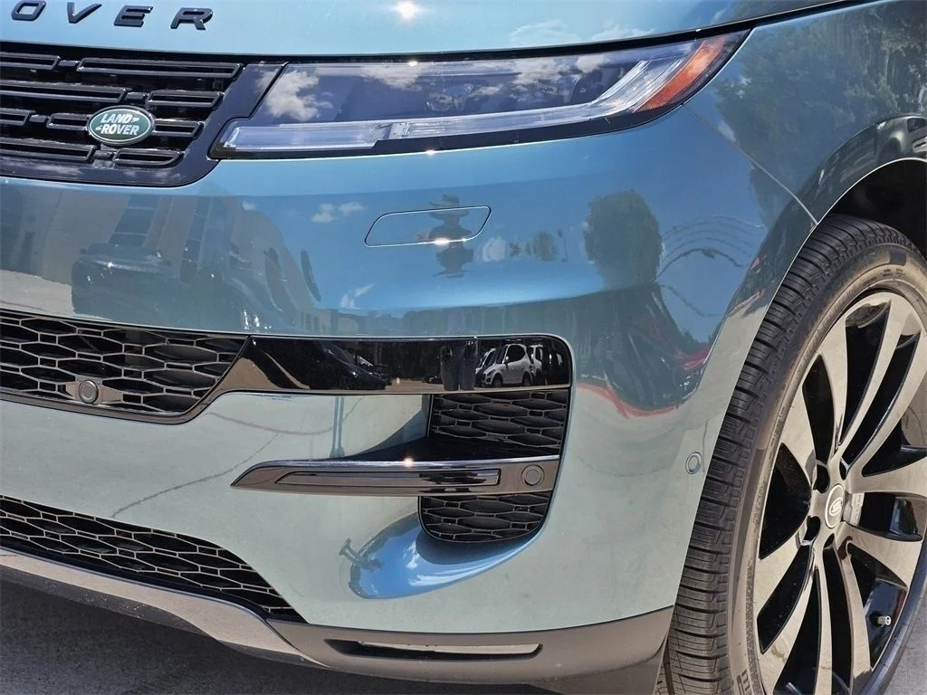 2025 Land Rover Range Rover Sport SE - Photo 8