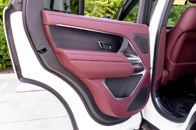 2026 Land Rover Range Rover SE - Photo 55