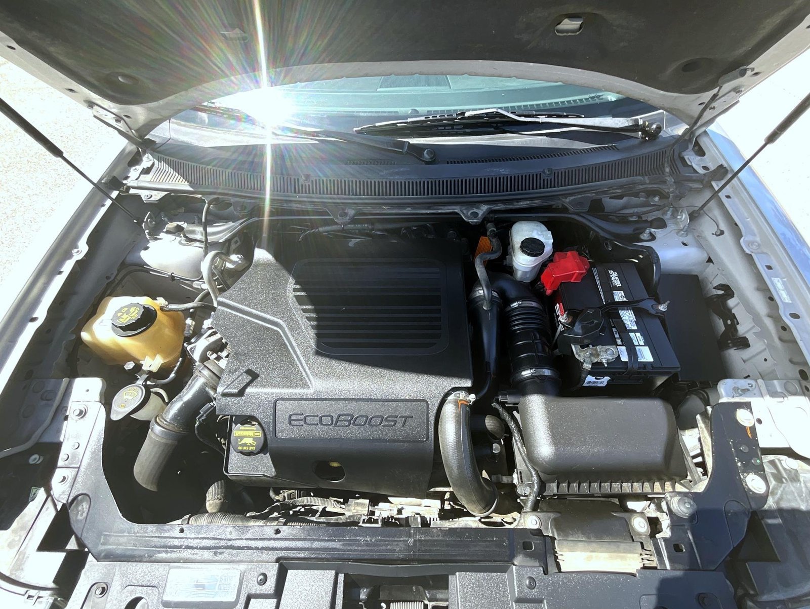 Used 2012 Silver Ford Titanium image 28