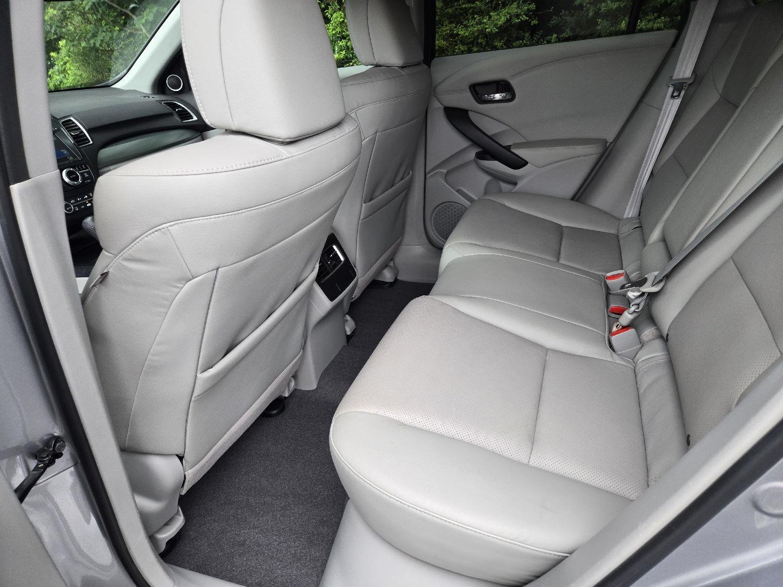Used 2017 Lunar Silver Metallic Acura w/Technology Pkg image 14