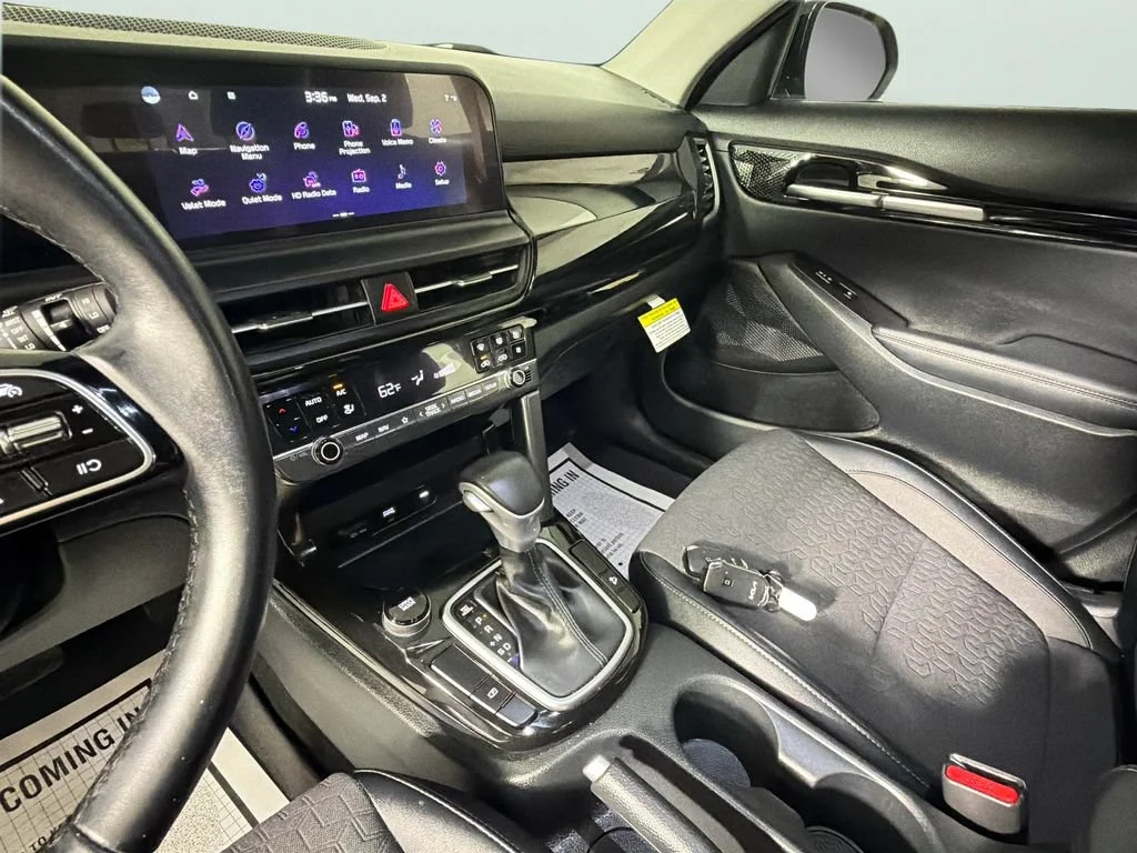 2024 Kia Seltos S - Photo 19