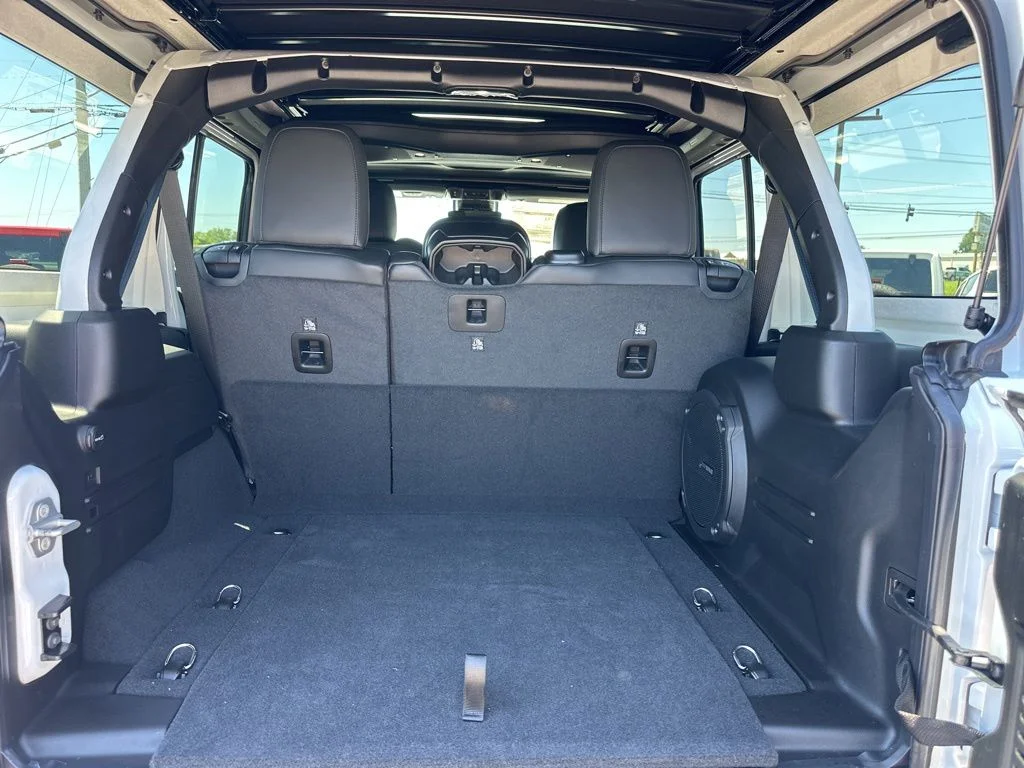 2026 Jeep Wrangler Moab 392's photo