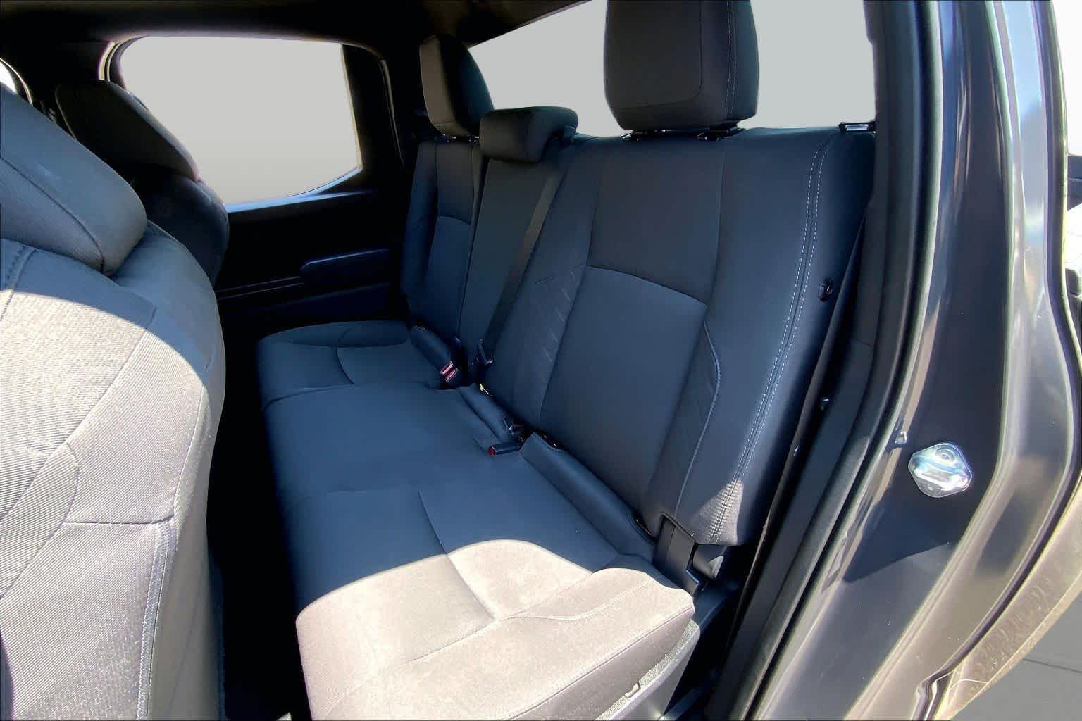 Used 2025 Underground Toyota SR5 image 20