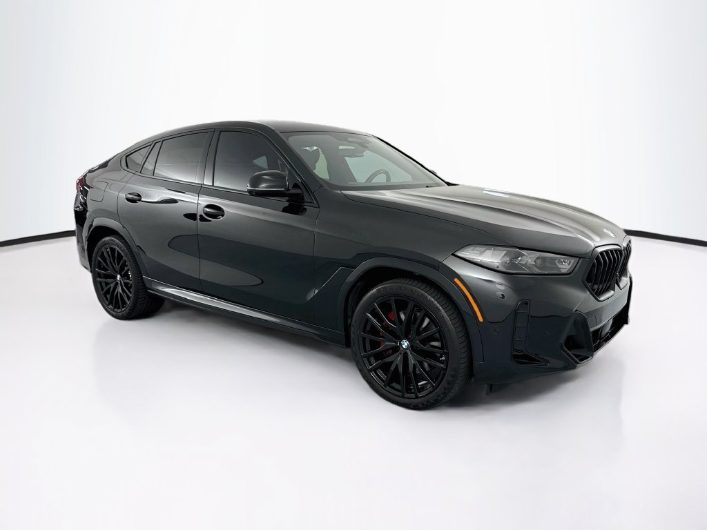 Used 2024 Black BMW xDrive40i image 3