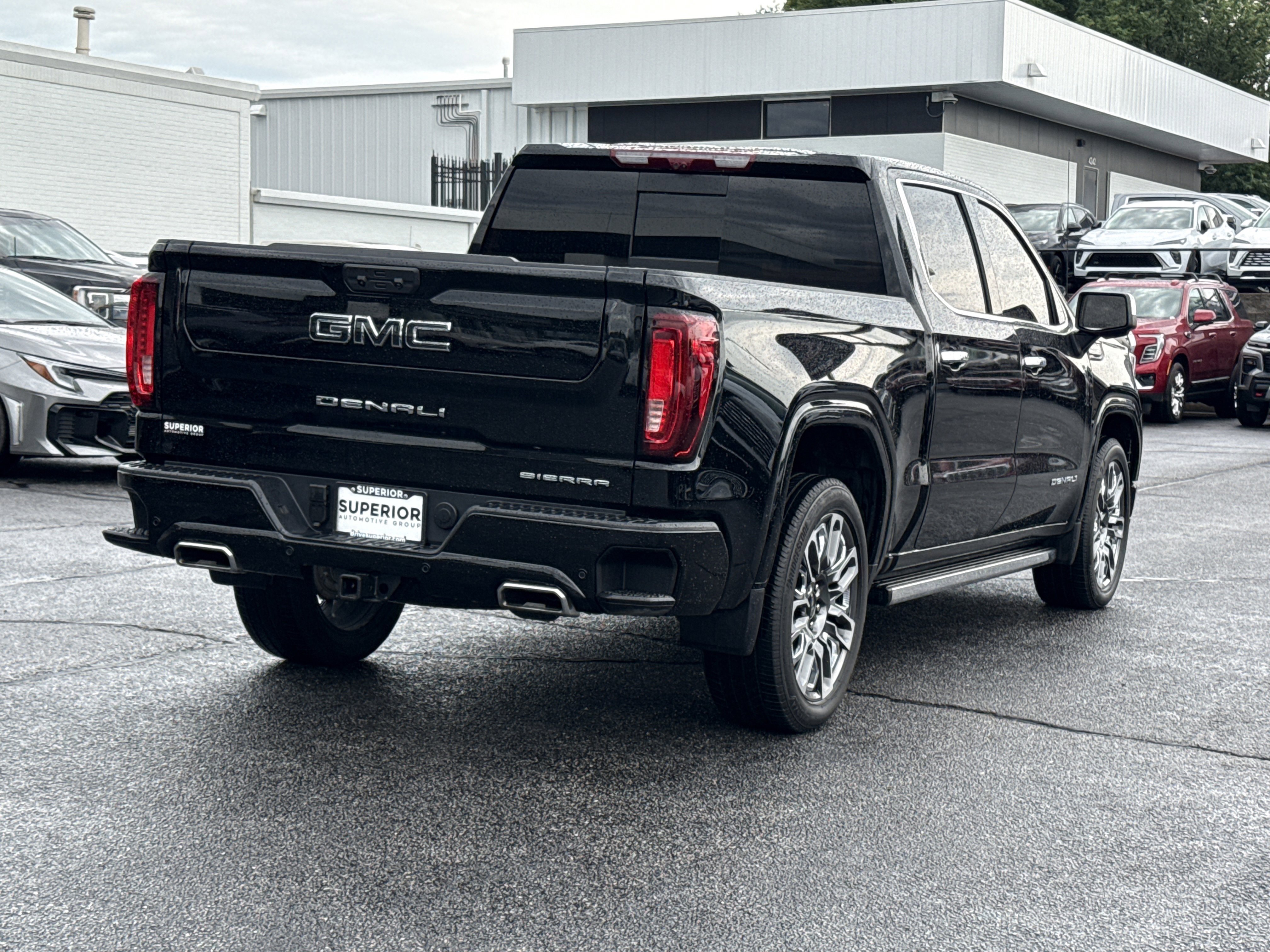 Used 2026 Onyx Black GMC Denali Ultimate image 3