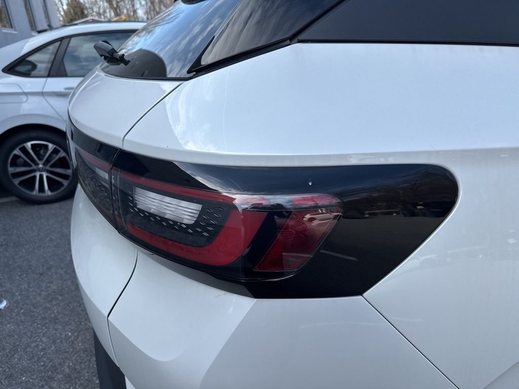 New 2025 White Volkswagen Pro S Plus image 26