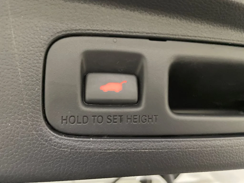 Used 2024  Honda EX-L image 8