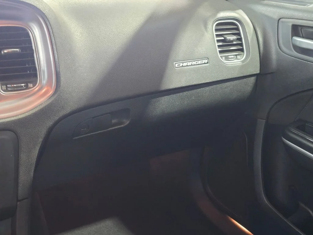 Used 2023 Gray Dodge SXT image 31