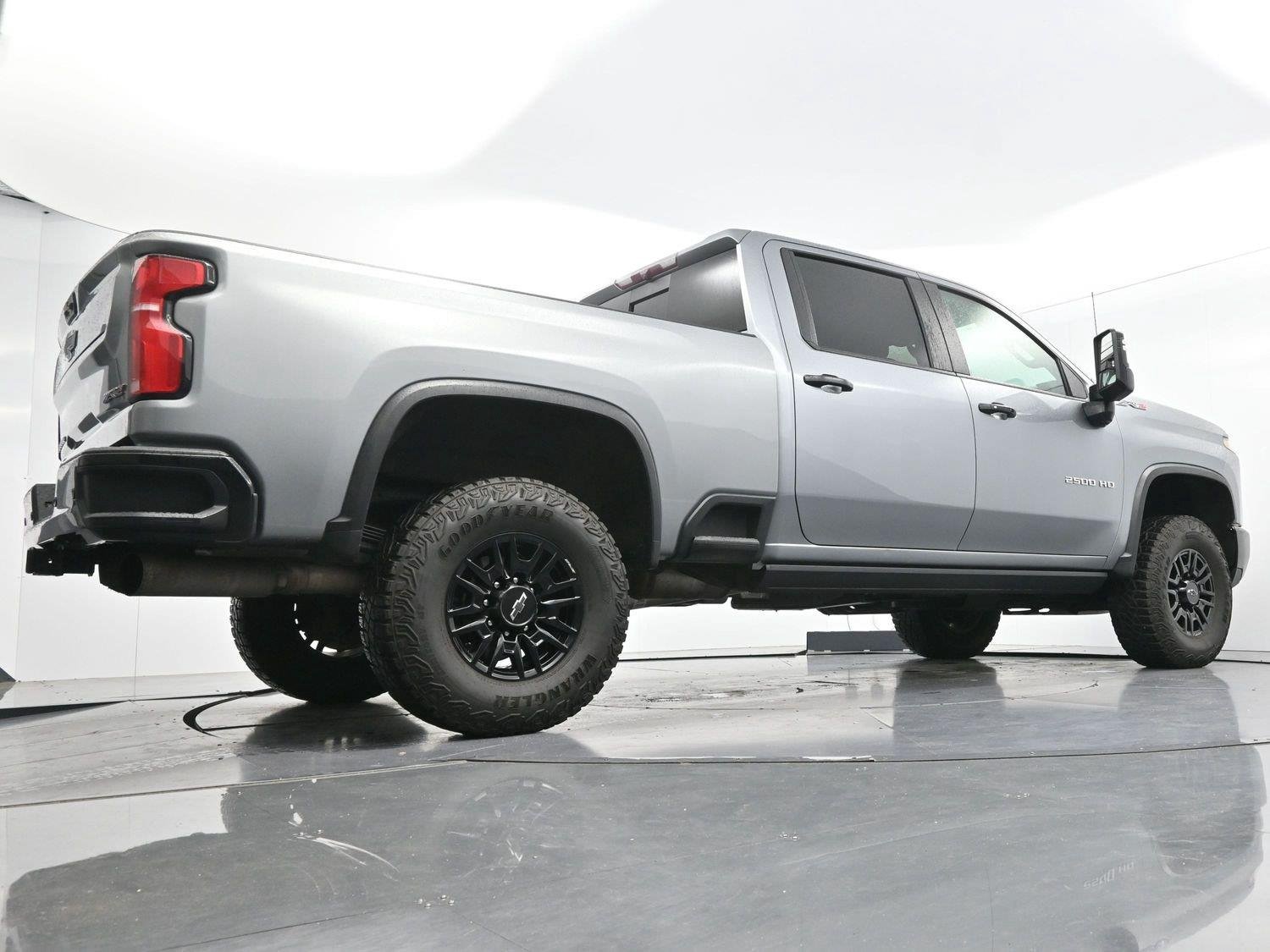Used 2024 Sterling Gray Metallic Chevrolet ZR2 image 51