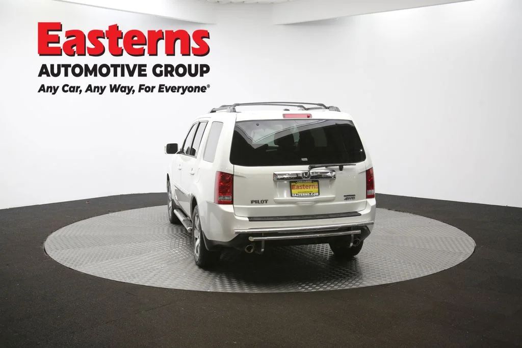 Used 2014 White Honda Touring image 64