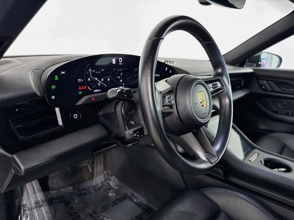 Used 2023 Gray Porsche Base image 9