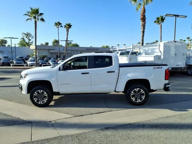Used 2022 SUMMIT WHITE Chevrolet 2WD Z71 image 7