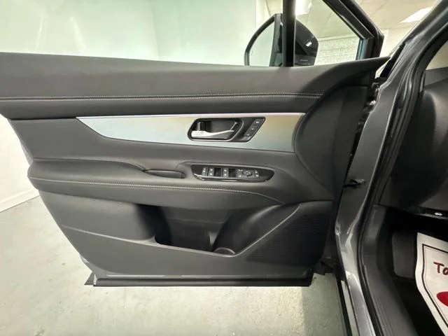 New 2026 Gun Metallic Nissan SL image 15