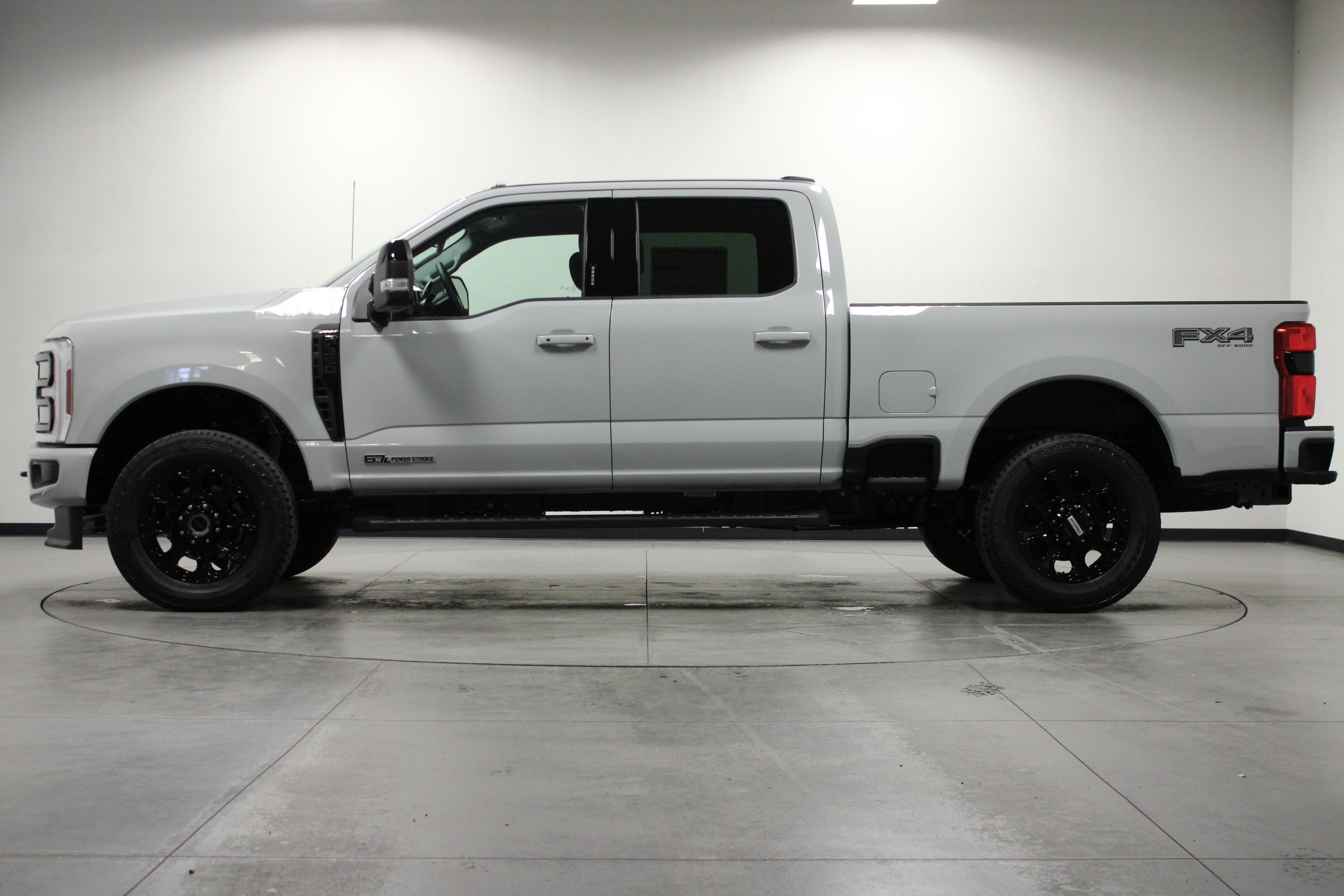 New 2026 Avalanche Ford LARIAT image 7
