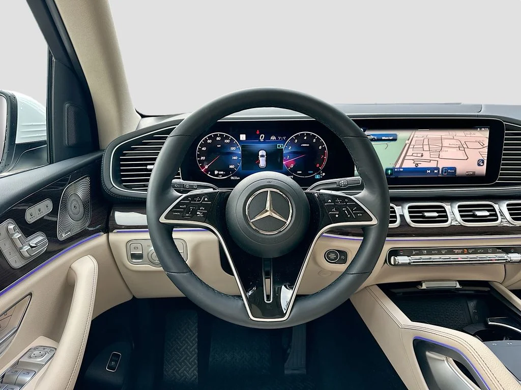 Certified Used 2026 MANUFAKTUR Moonlight White Metallic Mercedes-Benz GLE 350 image 24