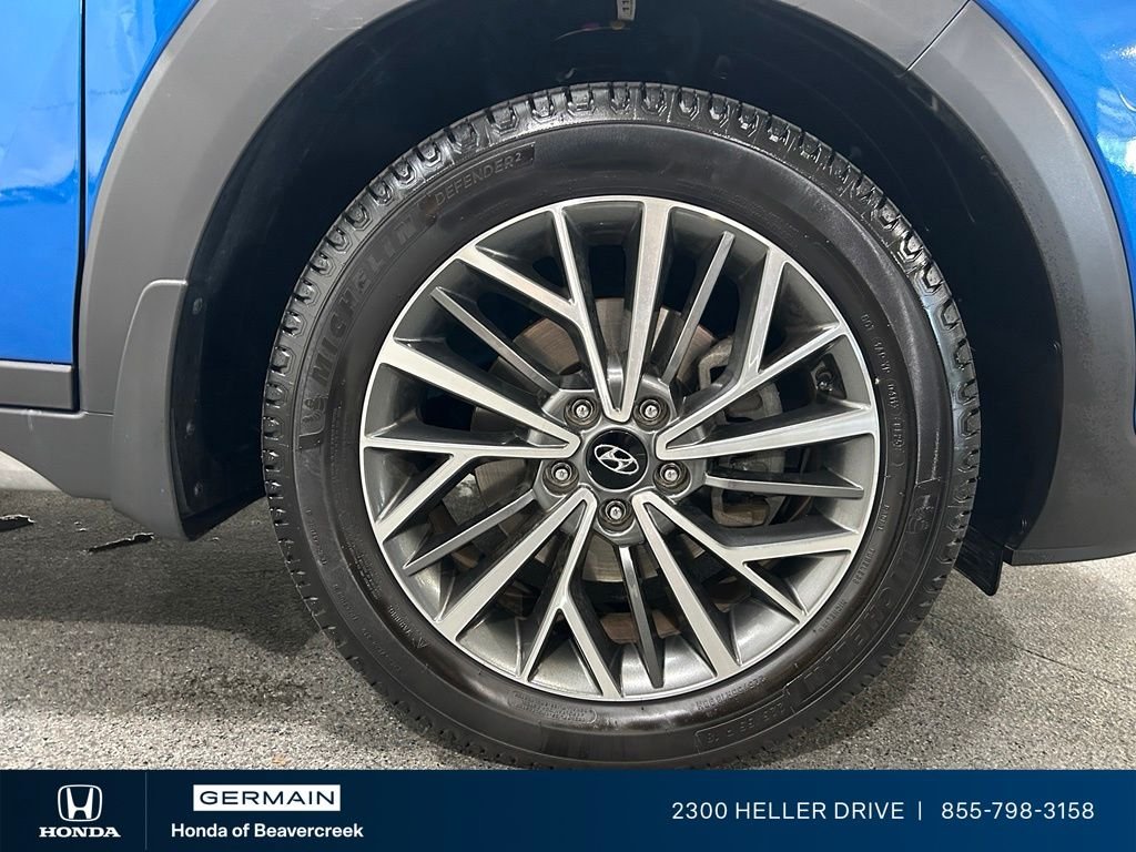 Used 2019 Aqua Blue Hyundai Limited image 12